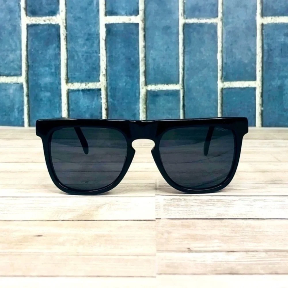 KOMONO Bennet Glossy Black Sunglasses NEW